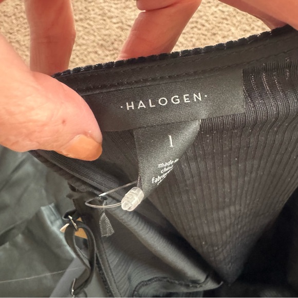 Halogen Black Outfit Set Velvet Cami Faux Leather Shorts High Rise Size L Large - Picture 6 of 16